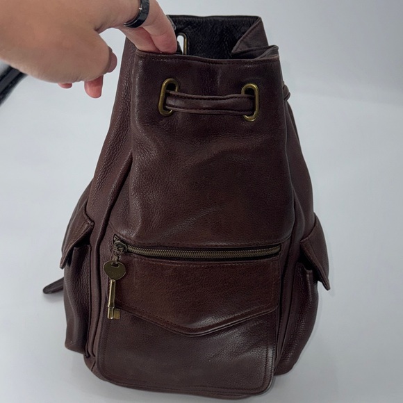 Vintage Fossil thick Leather Drawstring Backpack - Picture 8 of 9